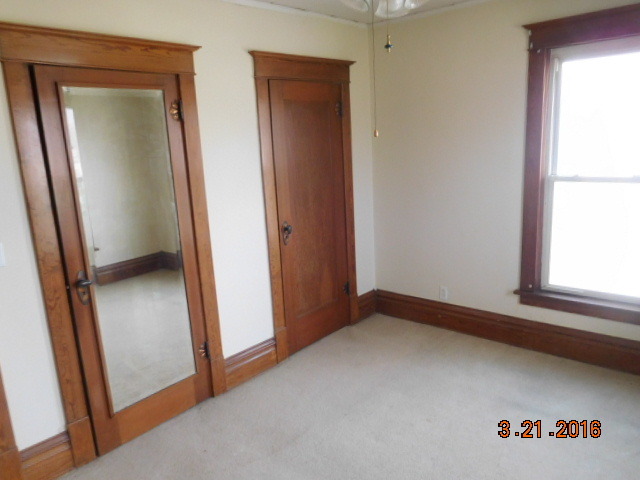 302 S Jackson St, Gardner, IL 60424 photo 16