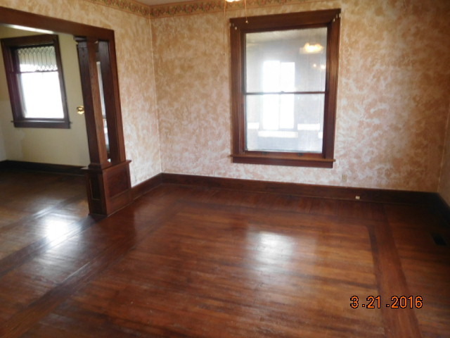 302 S Jackson St, Gardner, IL 60424 photo 9