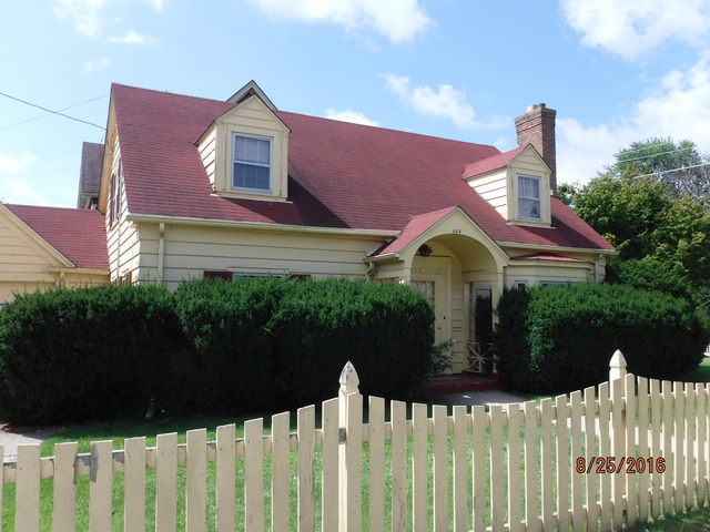 405 E Benton St, Aurora, IL 60505 photo 24