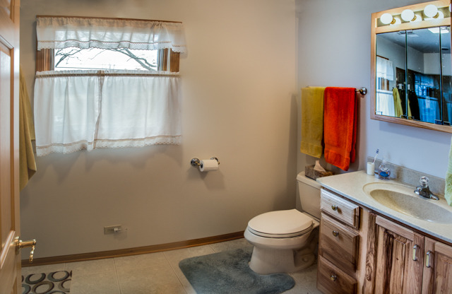 3315 W Johnsburg Rd, Johnsburg, IL 60051 photo 18
