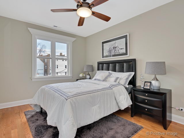 3228 W Belle Plaine Ave, Chicago, IL 60618 photo 17