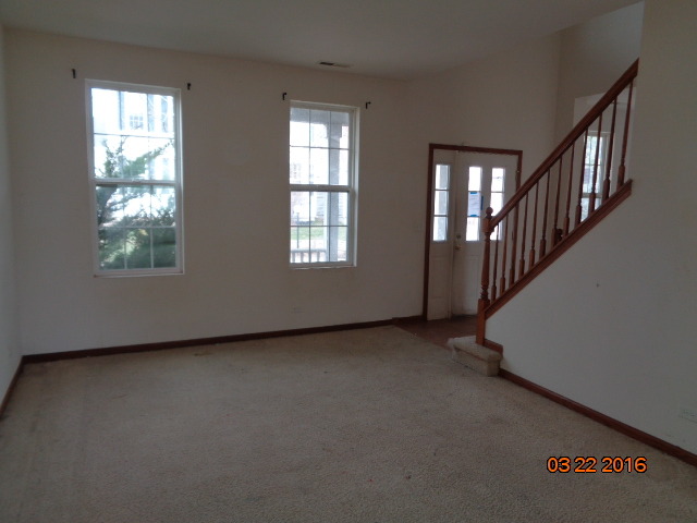 1655 Plum Tree Ln, Aurora, IL 60504 photo 5