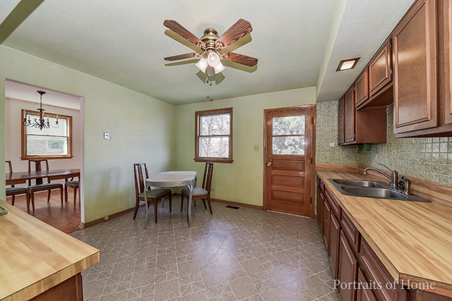 718 70th, Darien, IL 60561 photo 7