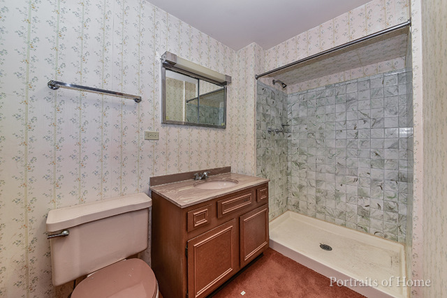 718 70th, Darien, IL 60561 photo 14