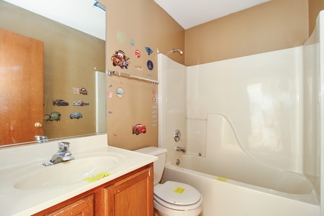 2092 Wesmere Lakes Dr, Plainfield, IL 60586 photo 13