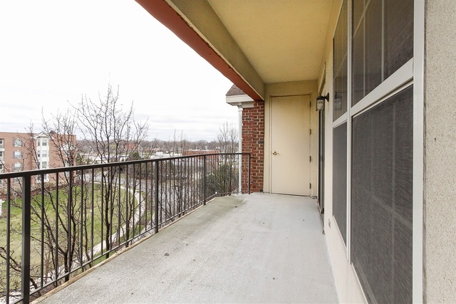 3125 Town Square Dr #401, Rolling Meadows, IL 60008 photo 19