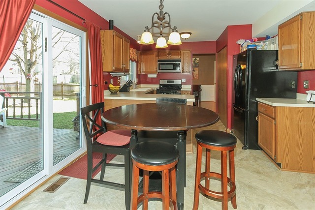 1780 Charles Ave, Algonquin, IL 60102 photo 10