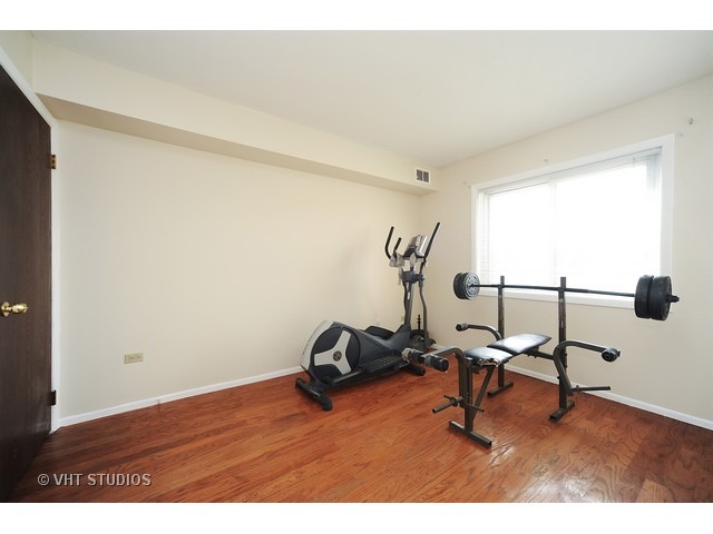 712 Cobblestone Cir #C, Glenview, IL 60025 photo 7