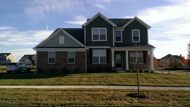 286 Monument Rd, Elgin, IL 60124 photo 2