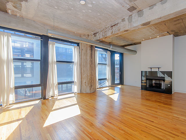 1069 W 14th Pl #202, Chicago, IL 60608 photo 3