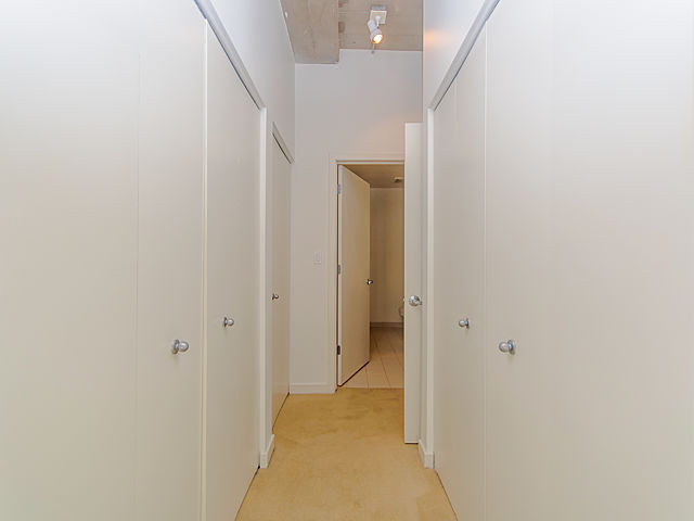 1069 W 14th Pl #202, Chicago, IL 60608 photo 9
