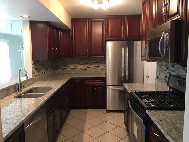 265 11th St #A, Wheeling, IL 60090 photo 2