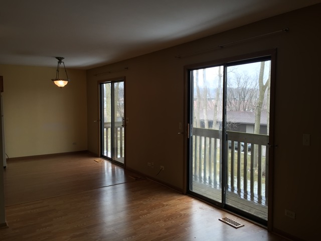 2362 South St #E, Elgin, IL 60123 photo 6