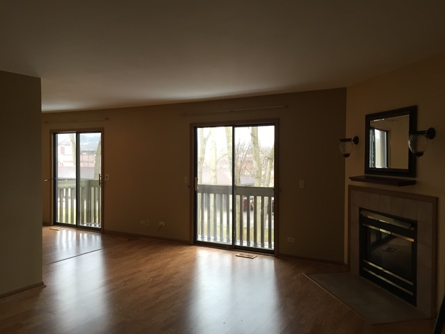 2362 South St #E, Elgin, IL 60123 photo 5
