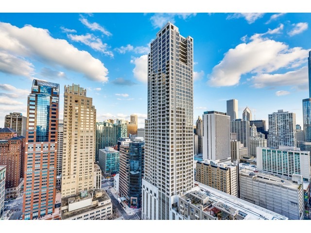 21 E Huron St #3004, Chicago, IL 60611 photo 18