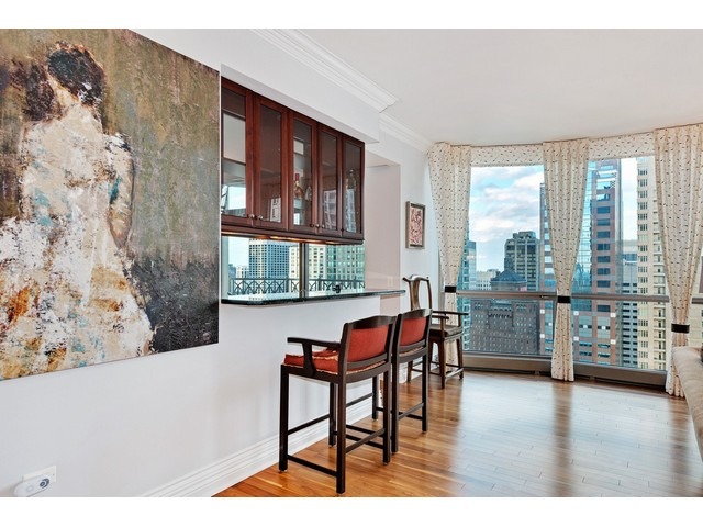 21 E Huron St #3004, Chicago, IL 60611 photo 10