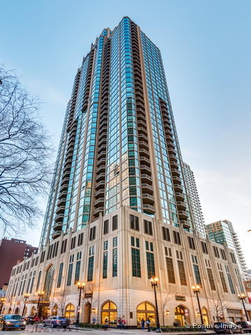 21 E Huron St #3004, Chicago, IL 60611 photo 1