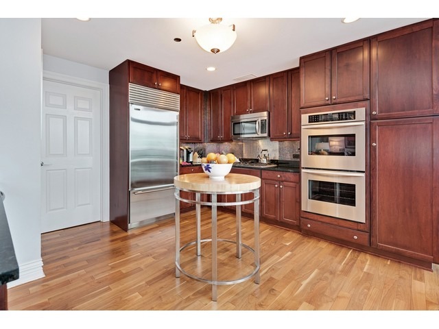 21 E Huron St #3004, Chicago, IL 60611 photo 13