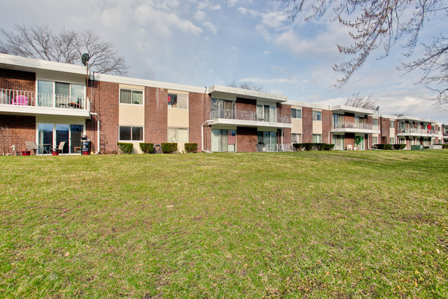 100 Deborah Ln #A24, Wheeling, IL 60090 photo 16
