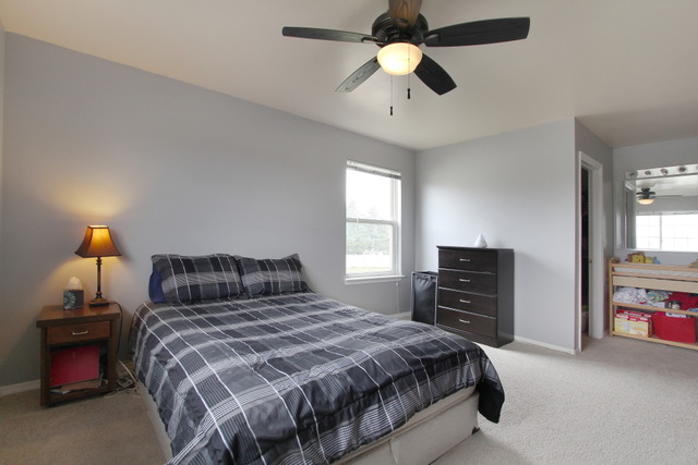 1110 Flint Ct, Aurora, IL 60506 photo 13