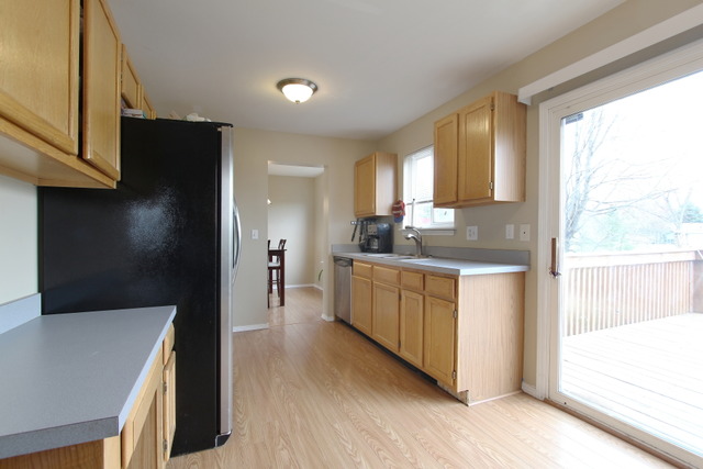 1110 Flint Ct, Aurora, IL 60506 photo 8