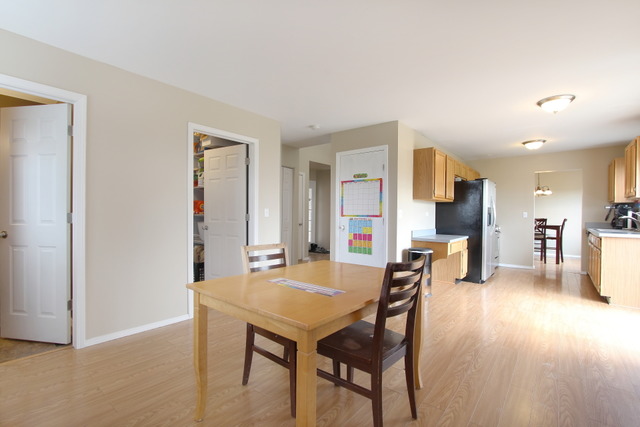 1110 Flint Ct, Aurora, IL 60506 photo 10