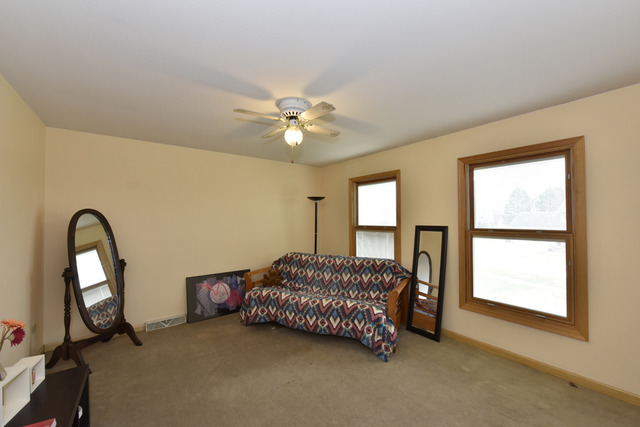 3330 Mini Dr, Wadsworth, IL 60083 photo 16
