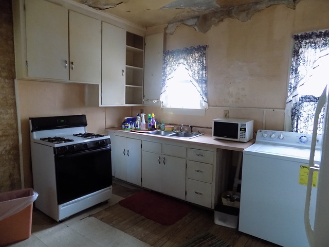 307 E Superior St, Ottawa, IL 61350 photo 6