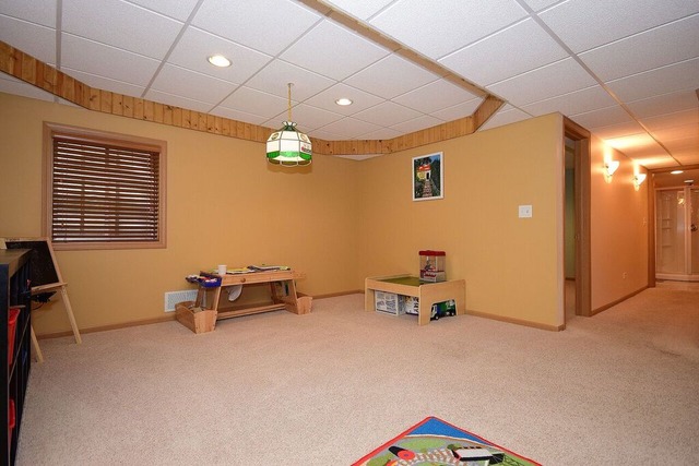 609 Keller St, Plano, IL 60545 photo 20