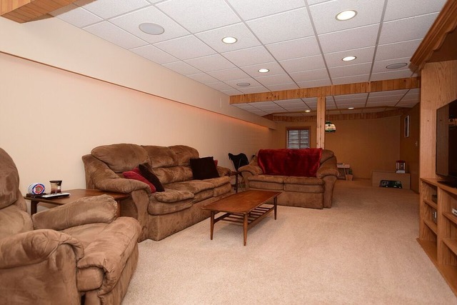 609 Keller St, Plano, IL 60545 photo 5