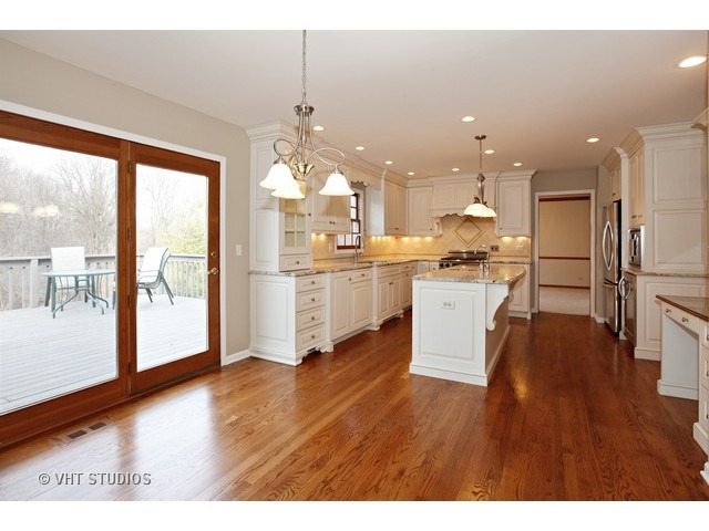 803 Rock Spring Rd, Naperville, IL 60565 photo 6