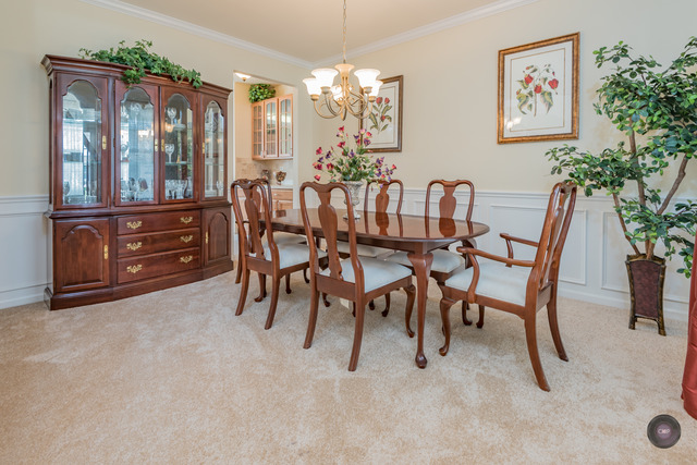 802 Georgetown Dr, Oswego, IL 60543 photo 9