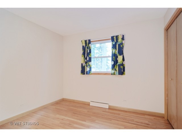 1000 Beverly Dr, Wheeling, IL 60090 photo 9