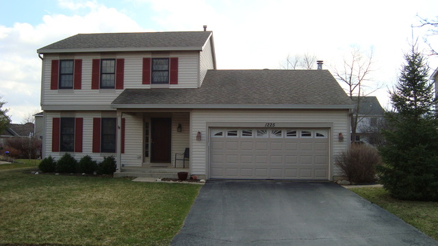1225 Cimarron Dr, Cary, IL 60013 photo 1