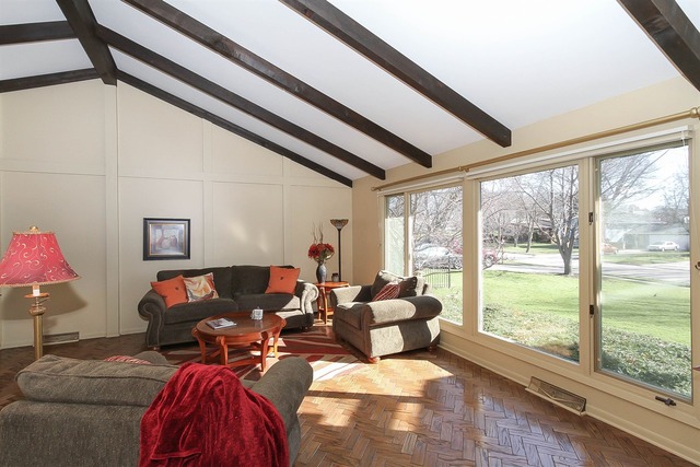 158 Williamsburg Dr, Bartlett, IL 60103 photo 4