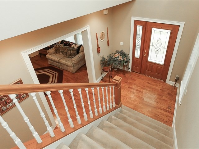 1202 Cedar Ave, Elgin, IL 60120 photo 3
