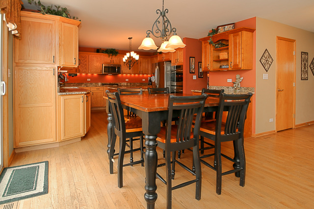 25441 W Gateway Cir, Plainfield, IL 60585 photo 7