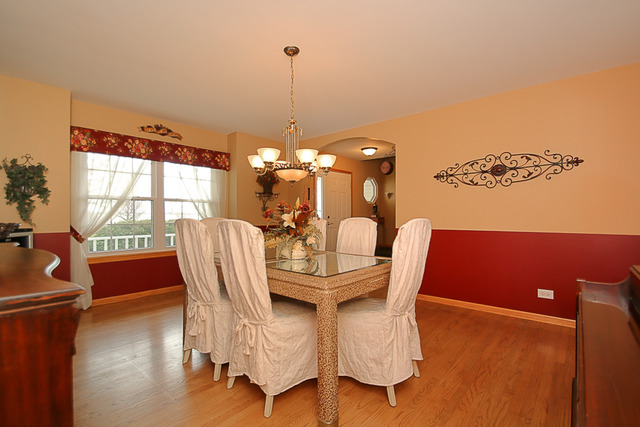 25441 W Gateway Cir, Plainfield, IL 60585 photo 4