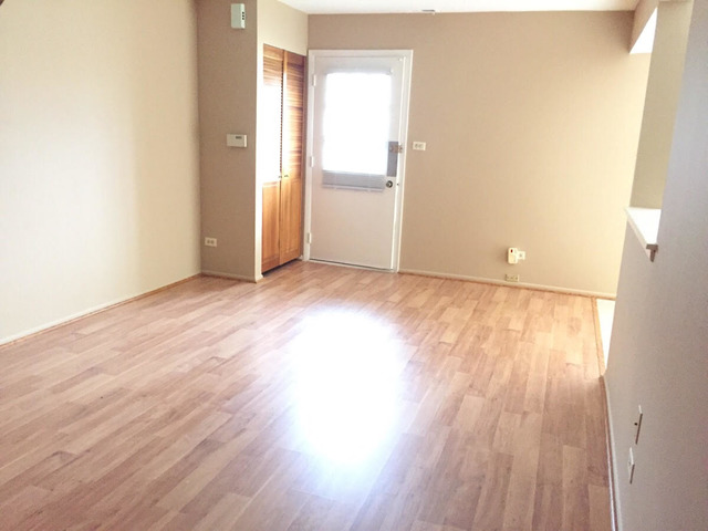 173 Emil Ct #B, Bartlett, IL 60103 photo 3