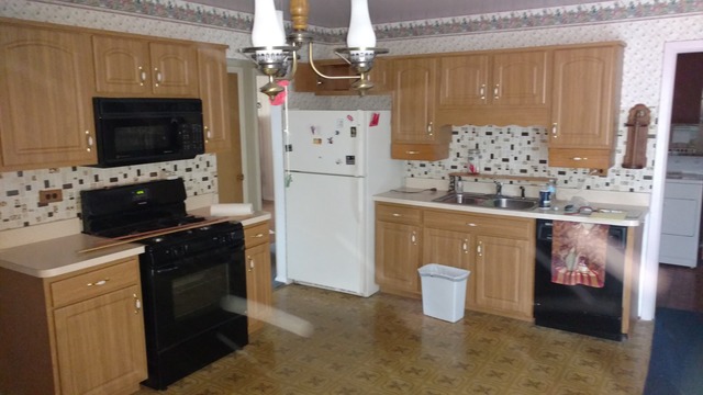 1093 Valley Stream Dr, Wheeling, IL 60090 photo 4