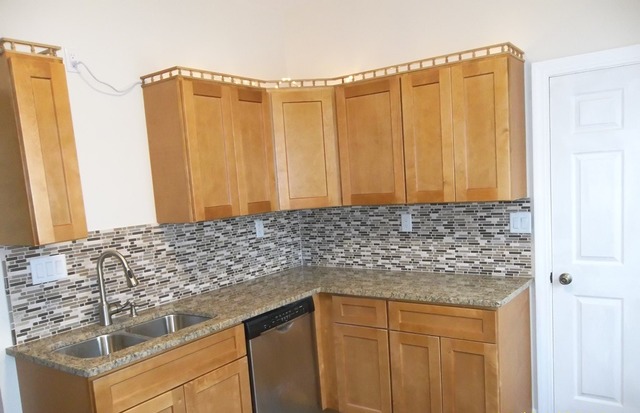 1116 Walnut Ave, Dixon, IL 61021 photo 3