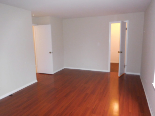 711 S River Rd #407, Des Plaines, IL 60016 photo 10