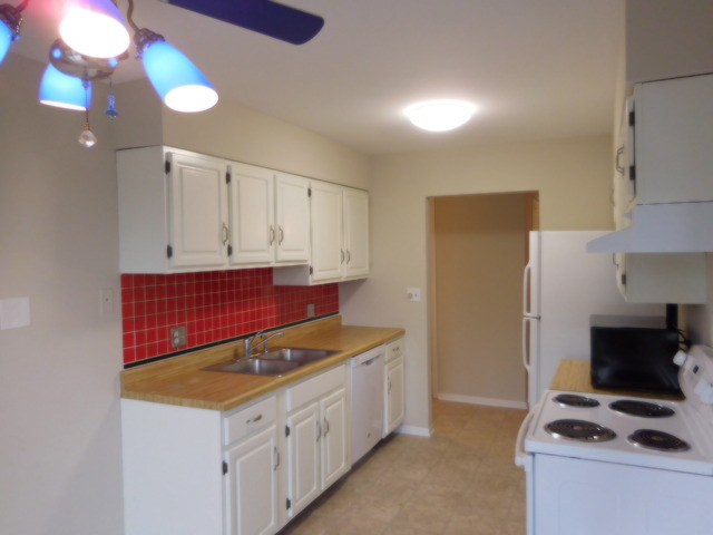 711 S River Rd #407, Des Plaines, IL 60016 photo 6