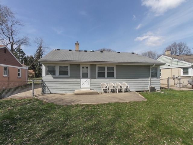 1287 Wayne Dr, Des Plaines, IL 60018 photo 21