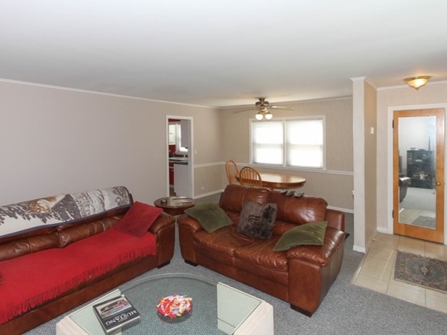 1287 Wayne Dr, Des Plaines, IL 60018 photo 7