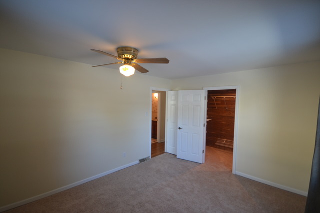 908 Oeffling Dr, Mchenry, IL 60051 photo 13