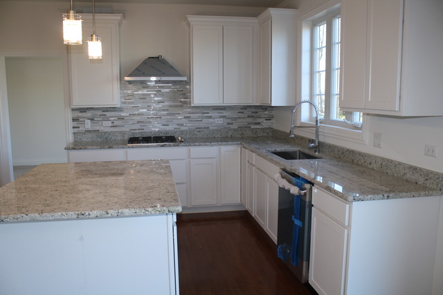 880 Legacy Rdg, Algonquin, IL 60102 photo 4