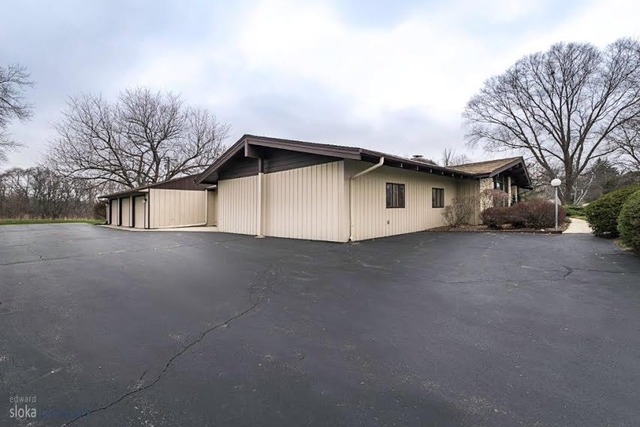 208 Sharon Dr, Dundee, IL 60118 photo 23