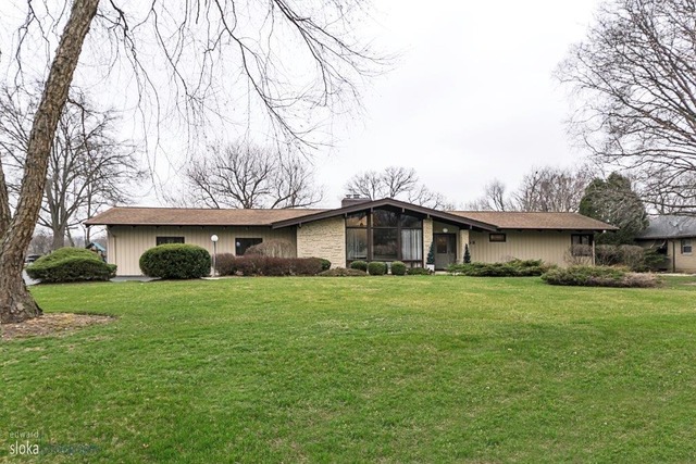208 Sharon Dr, Dundee, IL 60118 photo 25