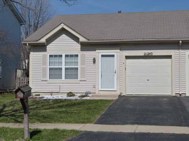 21240 Edison Ln, Plainfield, IL 60544 photo 1